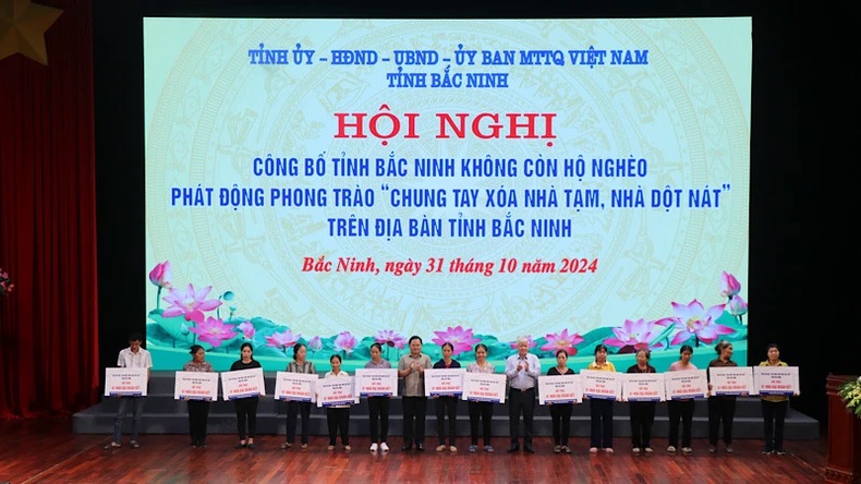 Bắc Ninh: 6.800 nhân khẩu được hưởng trợ cấp hơn 53,7 tỷ đồng, công bố không còn hộ nghèo- Ảnh 1.