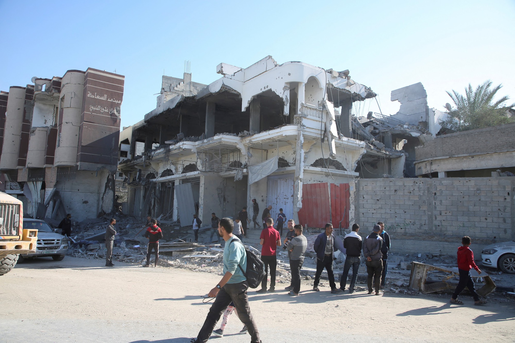 Aftermath of an Israeli strike in Khan Younis