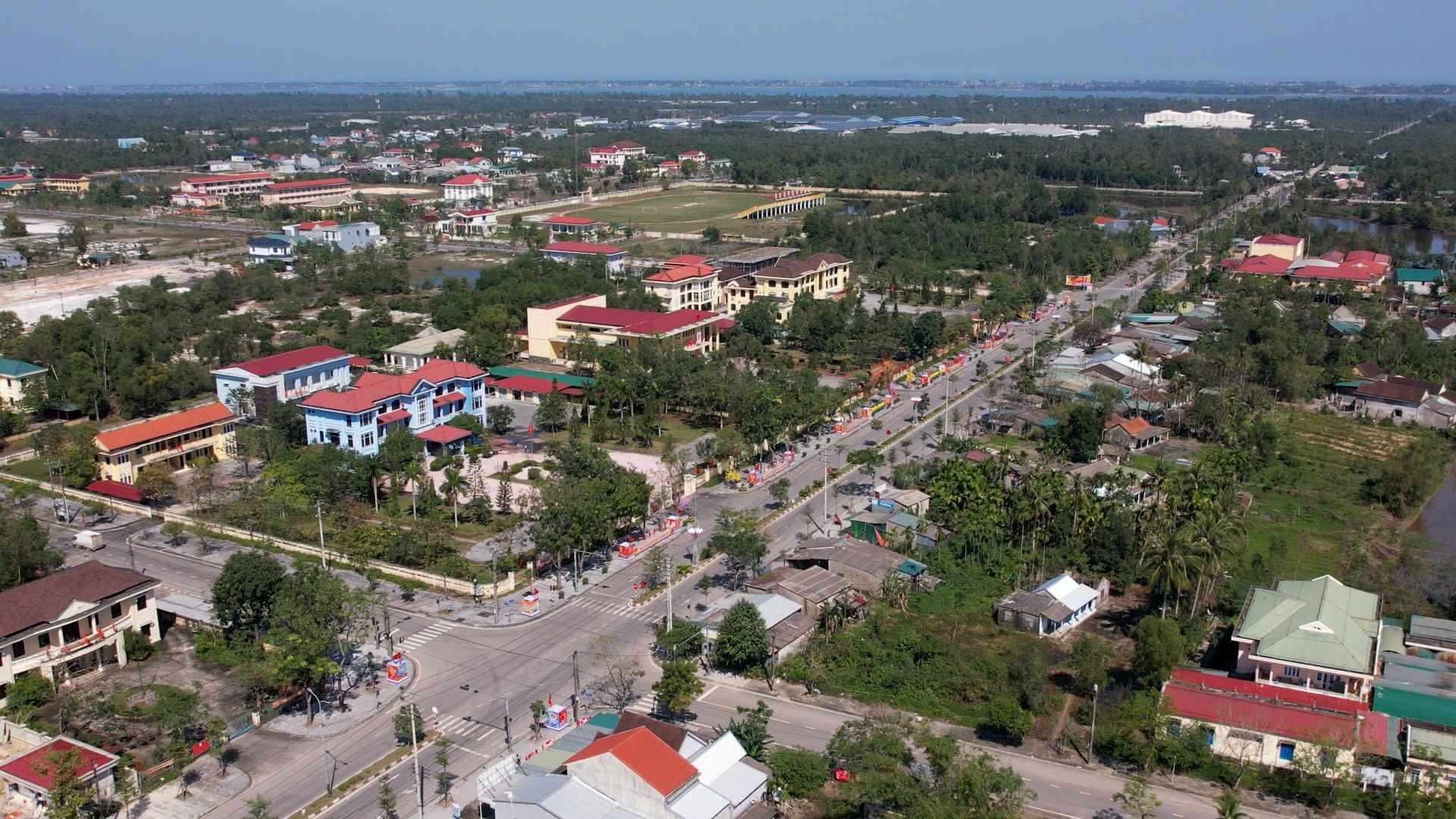 Làm tốt công tác xuất khẩu lao động: “Đòn bẩy” thoát nghèo của Phú Vang- Ảnh 1.