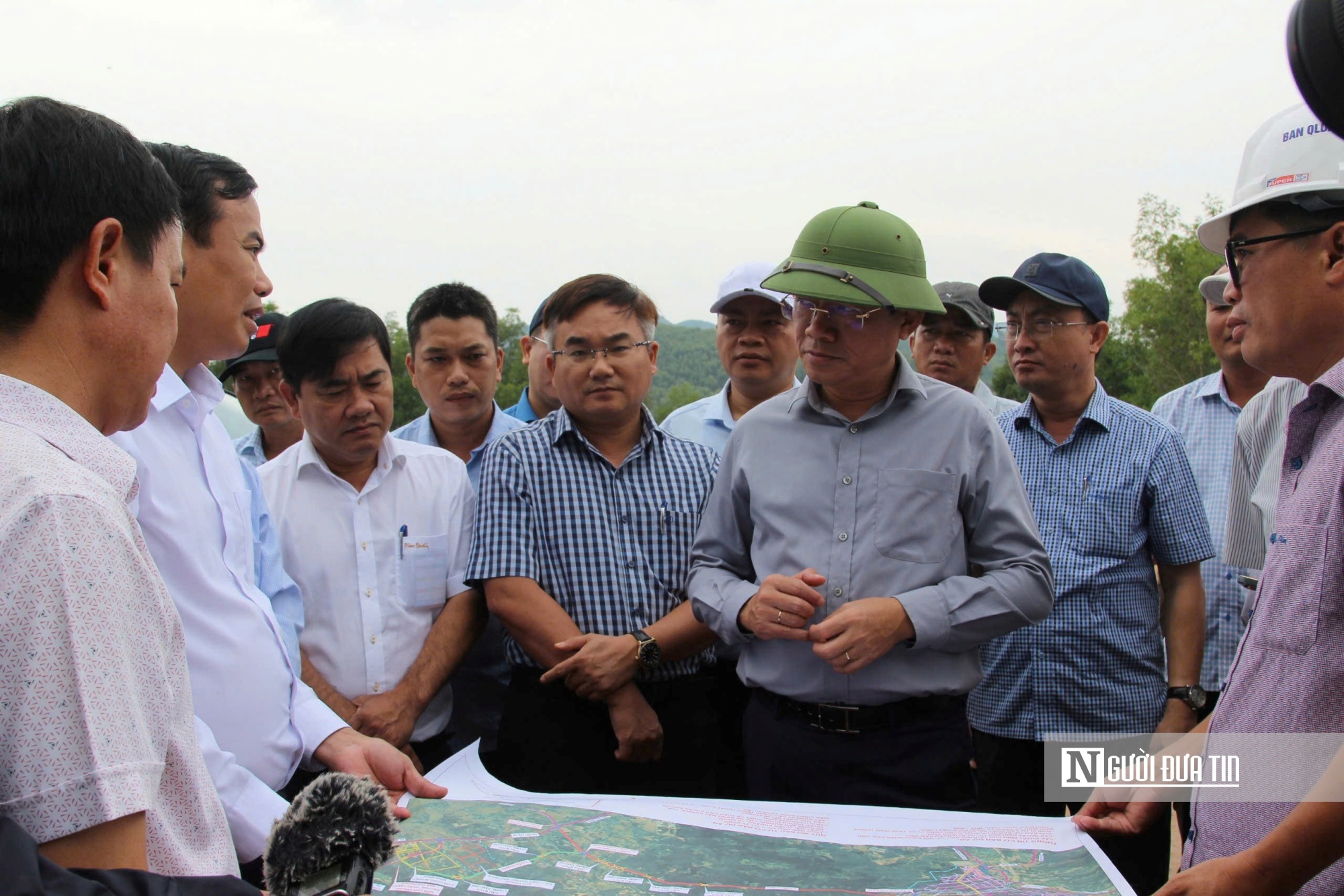 Lãnh đạo tỉnh Bình Định thường xuyên kiểm tra tiến độ thi công các công trình, dự án sử dụng vốn đầu tư công trên địa bàn tỉnh. Ảnh:TT