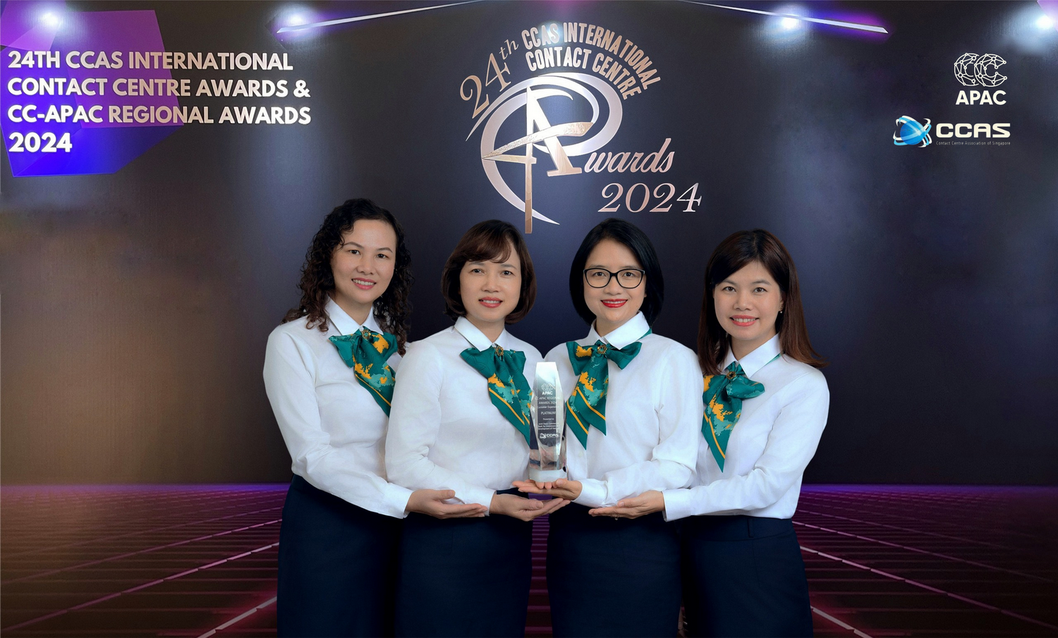 BIDV nhận 03 giải thưởng quốc tế về trải nghiệm khách hàng- Ảnh 1. BIDV nhận 03 giải thưởng quốc tế về trải nghiệm khách hàng- Ảnh 1.