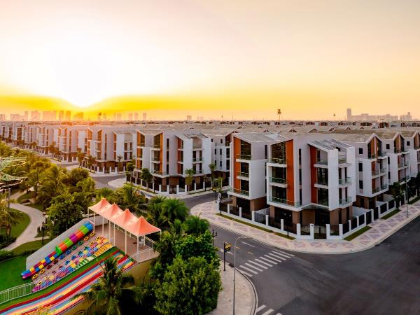 Chiến lược đầu tư để vốn vài tỷ vẫn sở hữu BĐS thấp tầng, hưởng lợi nhuận kép từ 16%/năm- Ảnh 1.