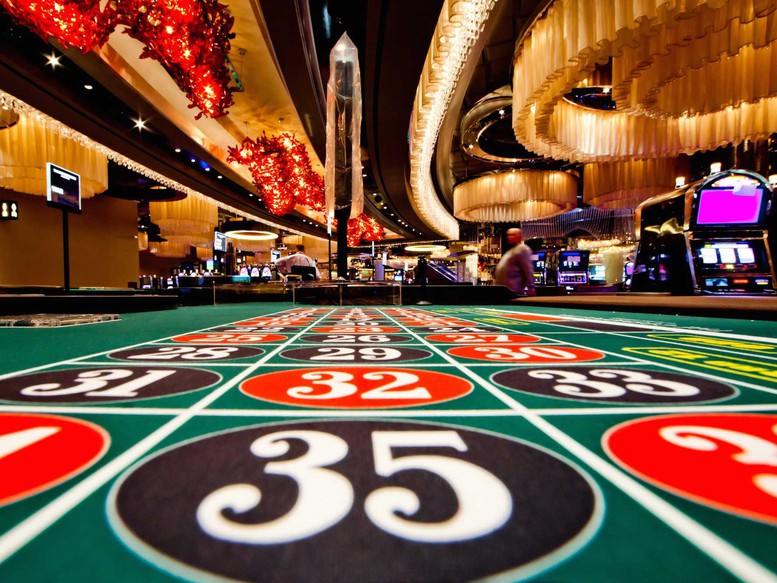 Kéo dài thời gian thí điểm cho người Việt vào chơi casino đến 31/12/2024- Ảnh 1.