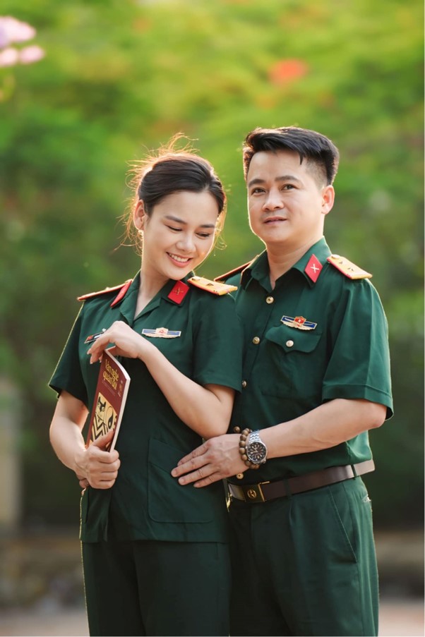 Nữ diễn viên gây "ức chế nhất" VTV: Nhan sắc đời thực xinh đẹp, hạnh phúc bên chồng là lãnh đạo Nhà hát kịch- Ảnh 5.