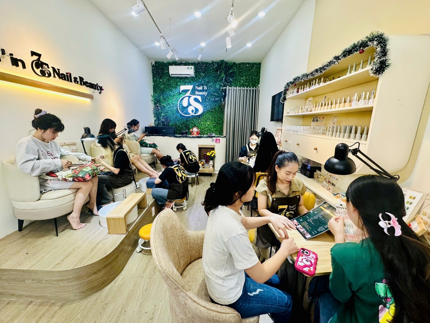Hoài bão của nữ doanh nhân trẻ Đỗ Thị Mỹ Nhĩ- Ảnh 3.
