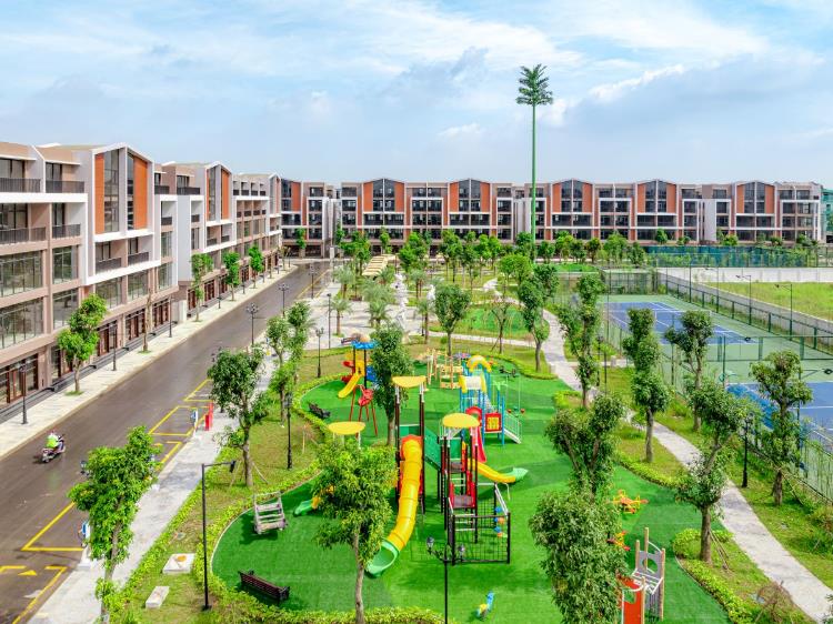 Nhà đầu tư: “Tài chính từ 8 tỷ, đầu tư nhà phố Ánh Dương - Vinhomes Ocean Park 3 là nhất”- Ảnh 1.