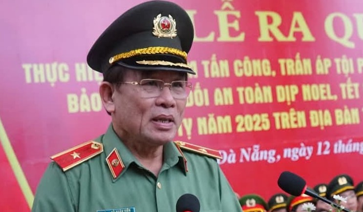 Thiếu tướng Vũ Xuân Viên, Giám đốc Công an thành phố Đà Nẵng. Thiếu tướng Vũ Xuân Viên, Giám đốc Công an thành phố Đà Nẵng.