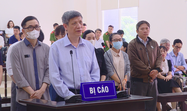 Nhìn lại những "đại án" được xét xử trong năm 2024- Ảnh 7. Nhìn lại những "đại án" được xét xử trong năm 2024- Ảnh 7.