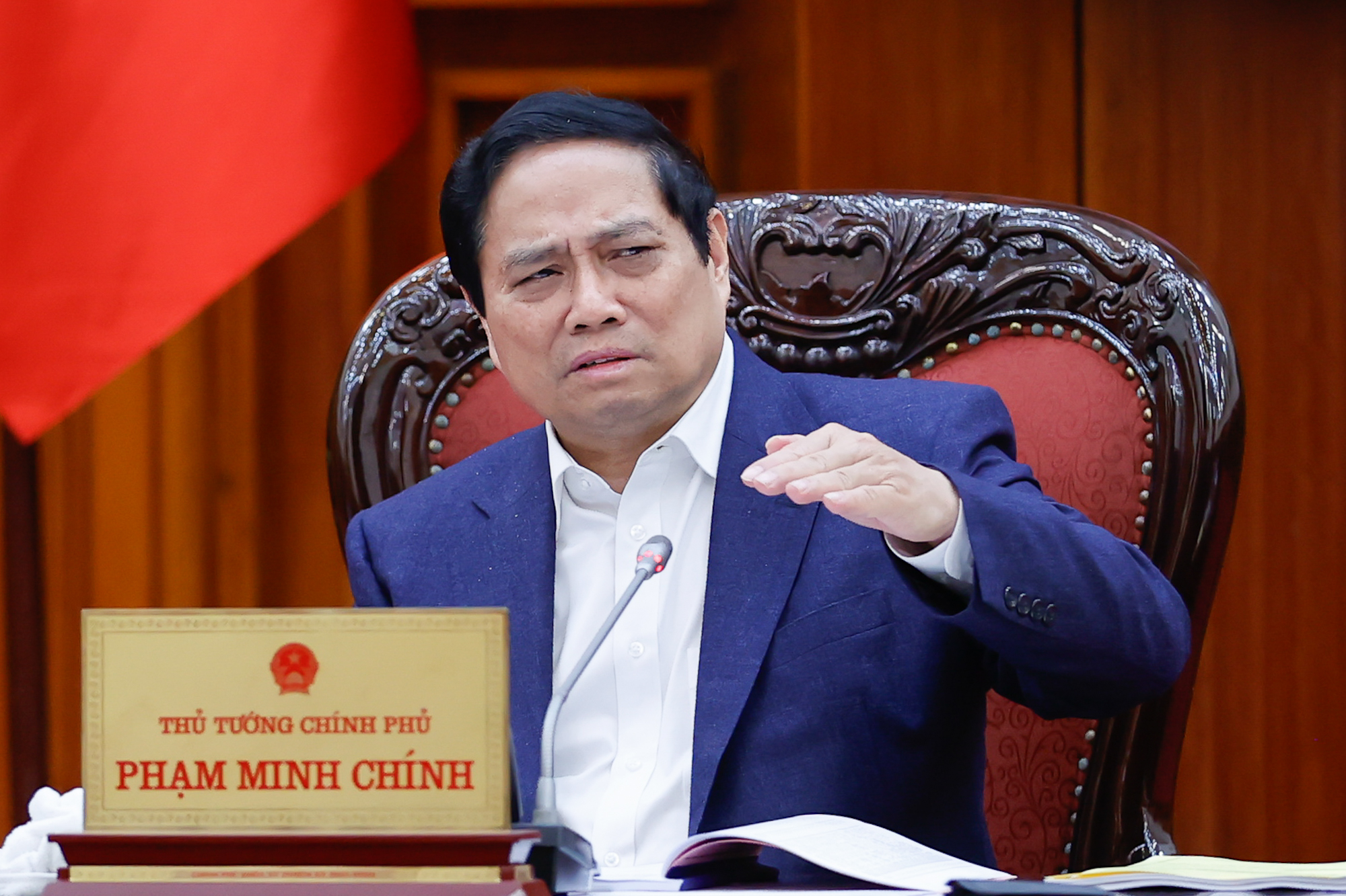 Thủ tướng: Tinh gọn bộ máy cần chống "chạy chọt", lợi ích cá nhân- Ảnh 2. Thủ tướng: Tinh gọn bộ máy cần chống "chạy chọt", lợi ích cá nhân- Ảnh 2.