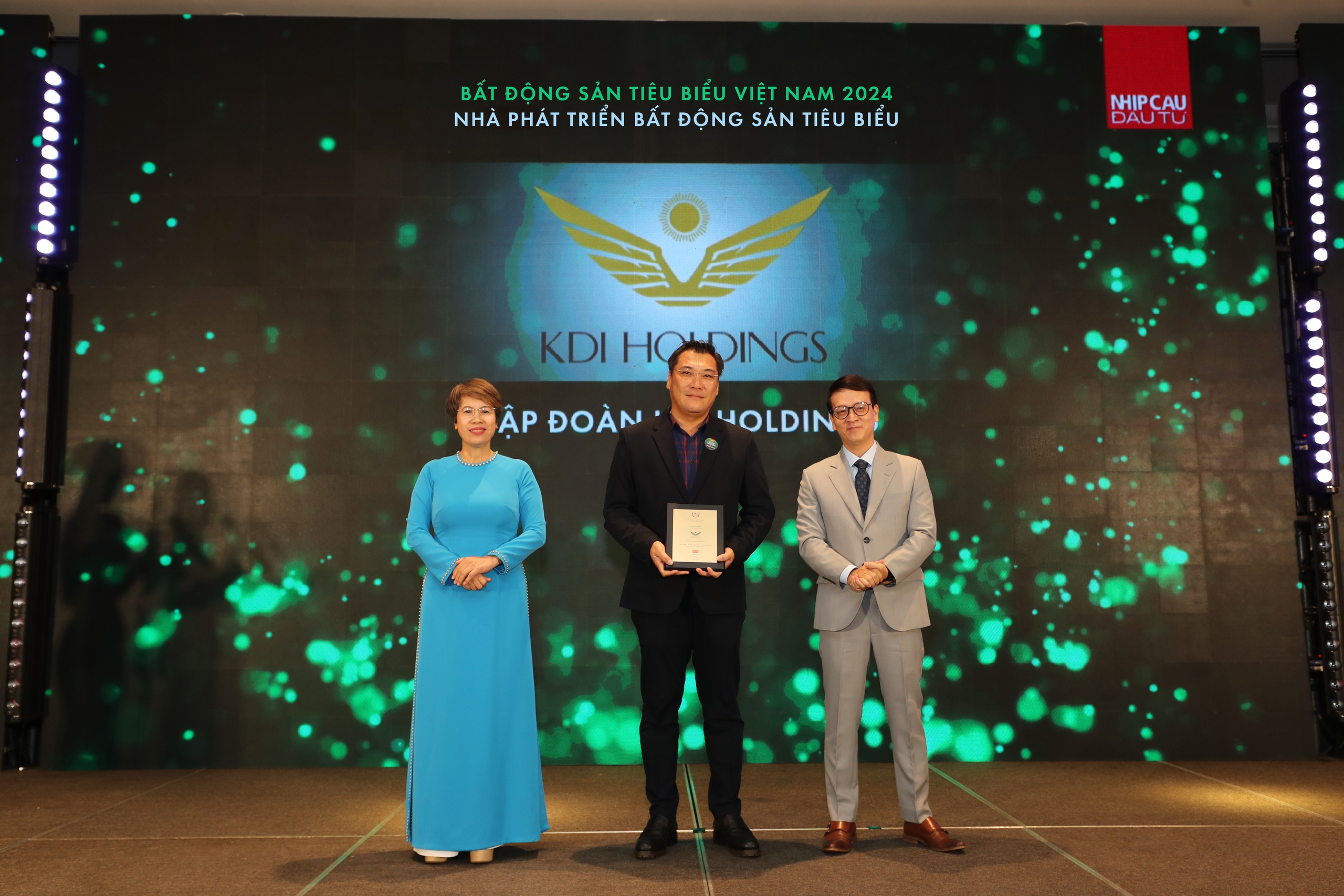 KDI Holdings được vinh danh “Nhà phát triển bất động sản tiêu biểu” 2024- Ảnh 1. KDI Holdings được vinh danh “Nhà phát triển bất động sản tiêu biểu” 2024- Ảnh 1.