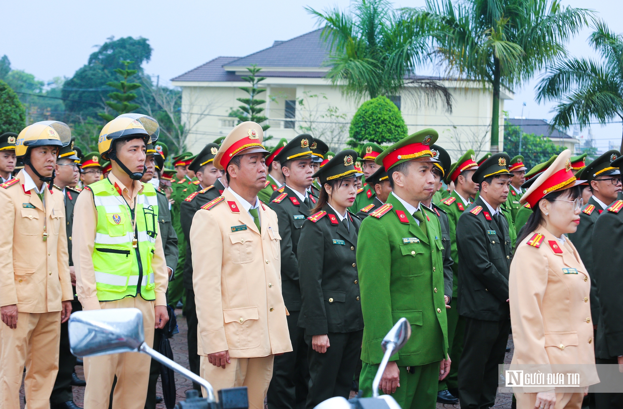 Lâm Đồng: Tp.Bảo Lộc ra quân cao điểm tấn công tội phạm, đảm bảo ANTT dịp lễ, tết- Ảnh 13. Lâm Đồng: Tp.Bảo Lộc ra quân cao điểm tấn công tội phạm, đảm bảo ANTT dịp lễ, tết- Ảnh 13.