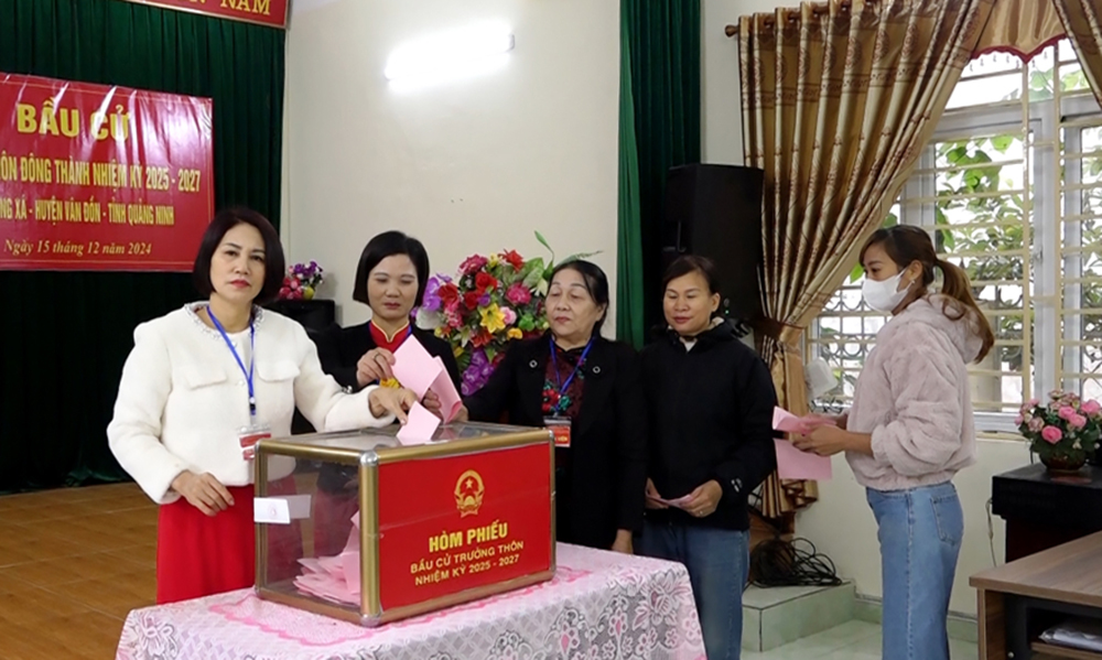 Quảng Ninh: Tiến hành bầu 1.452 trưởng thôn nhiệm kỳ 2025 - 2027- Ảnh 1. Quảng Ninh: Tiến hành bầu 1.452 trưởng thôn nhiệm kỳ 2025 - 2027- Ảnh 1.