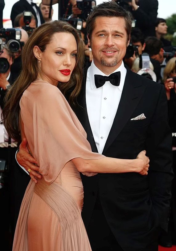 Không muốn tái hợp vợ cũ Angelina Jolie, Brad Pitt từ chối lời mời triệu USD- Ảnh 1.