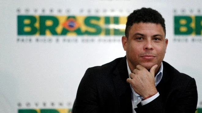 Ronaldo muốn trở thành ứng cử viên tranh chức Chủ tịch Liên đoàn bóng đá Brazil. (Ảnh: Reuters)