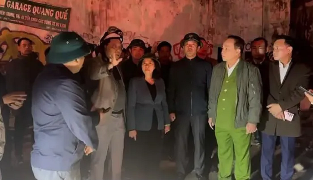 Người dân kể về vụ cháy ở quán hát khiến 11 người tử vong: Đám cháy lớn quá không thể lao vào cứu người- Ảnh 3. Người dân kể về vụ cháy ở quán hát khiến 11 người tử vong: Đám cháy lớn quá không thể lao vào cứu người- Ảnh 3.