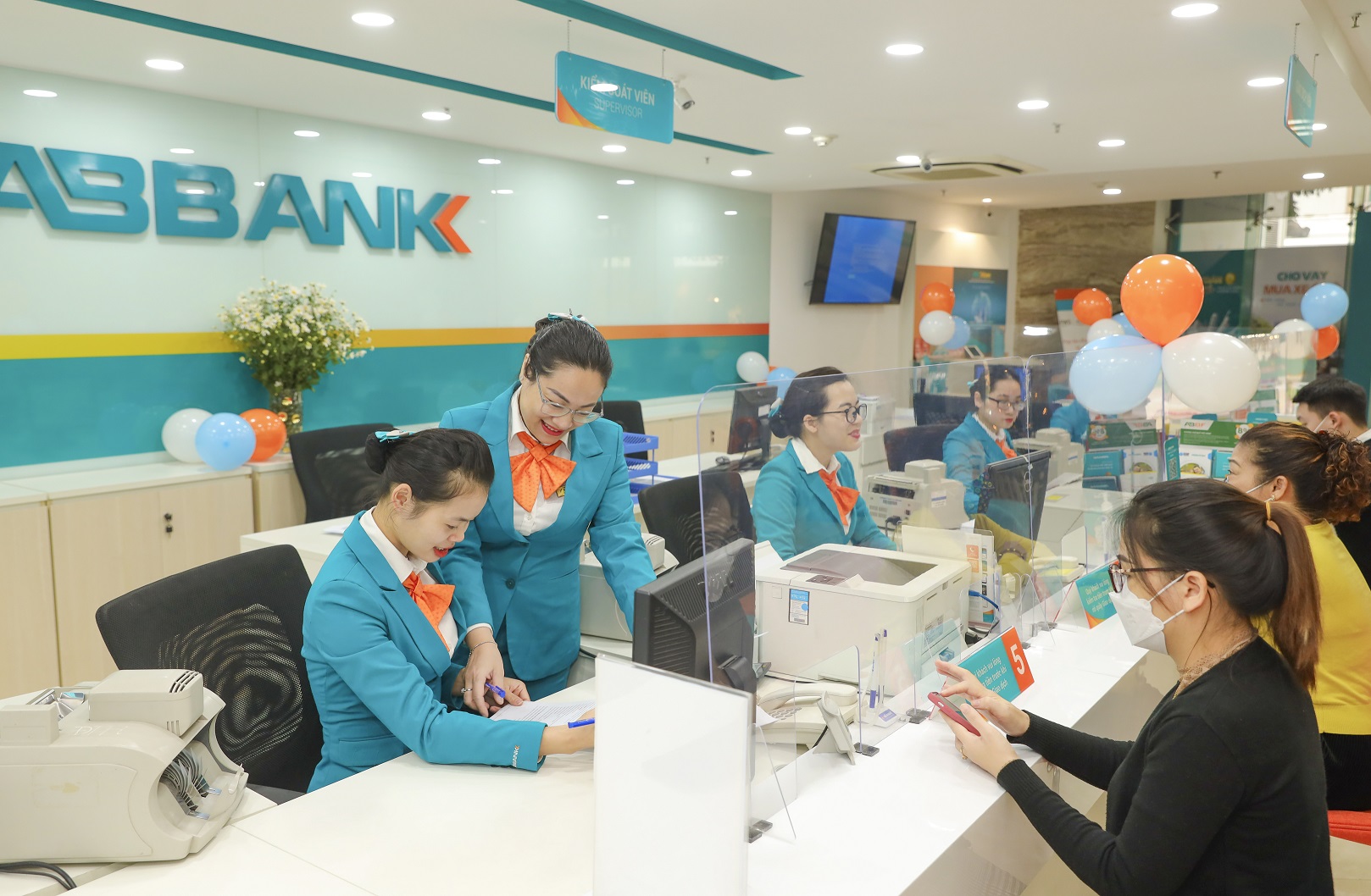 ABBank chi 1.000 tỷ đồng mua lại trái phiếu trước hạn- Ảnh 1.