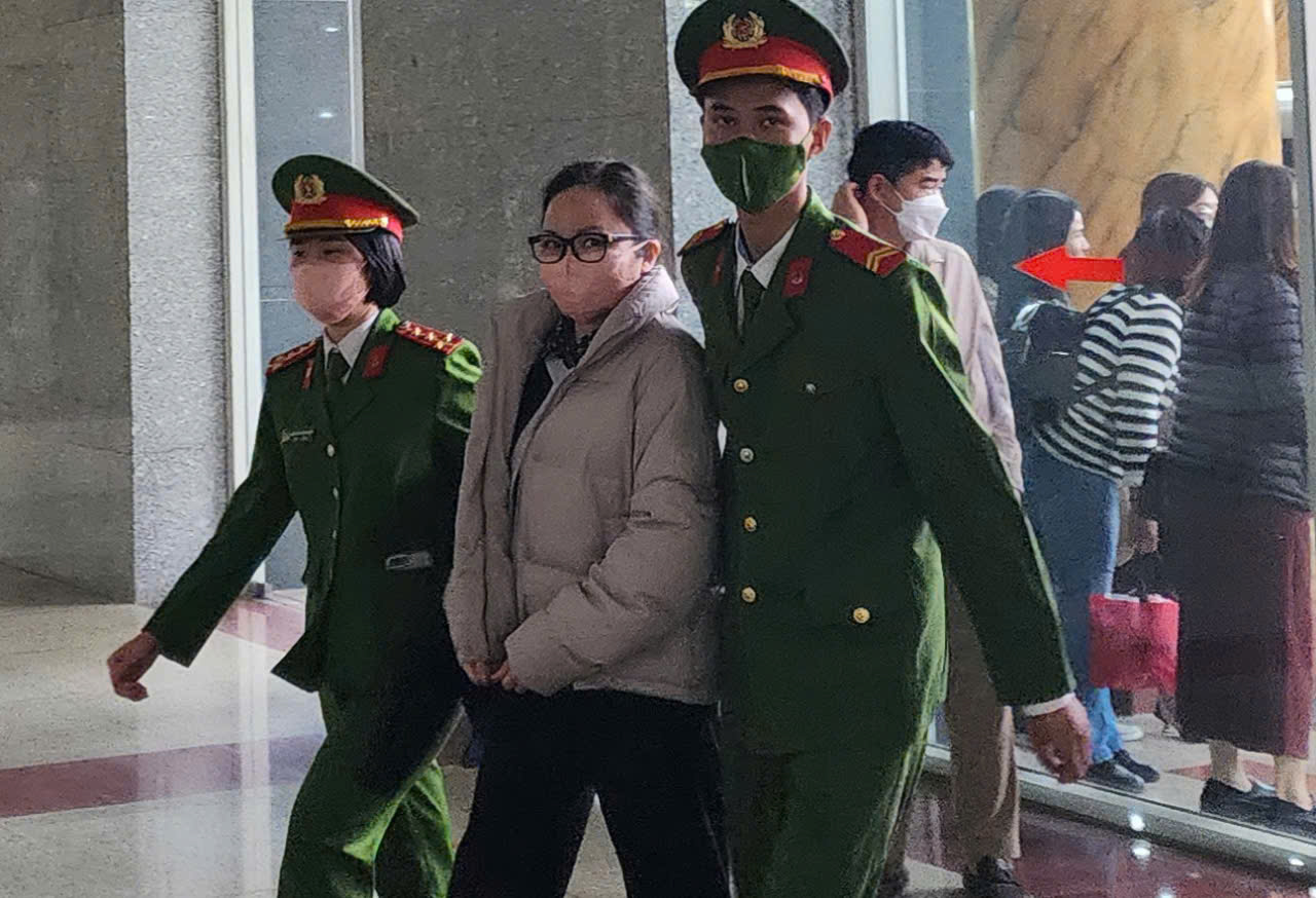 Hoãn xử phúc thẩm vụ án tại FLC do ông Trịnh Văn Quyết vắng mặt- Ảnh 2. Hoãn xử phúc thẩm vụ án tại FLC do ông Trịnh Văn Quyết vắng mặt- Ảnh 2.