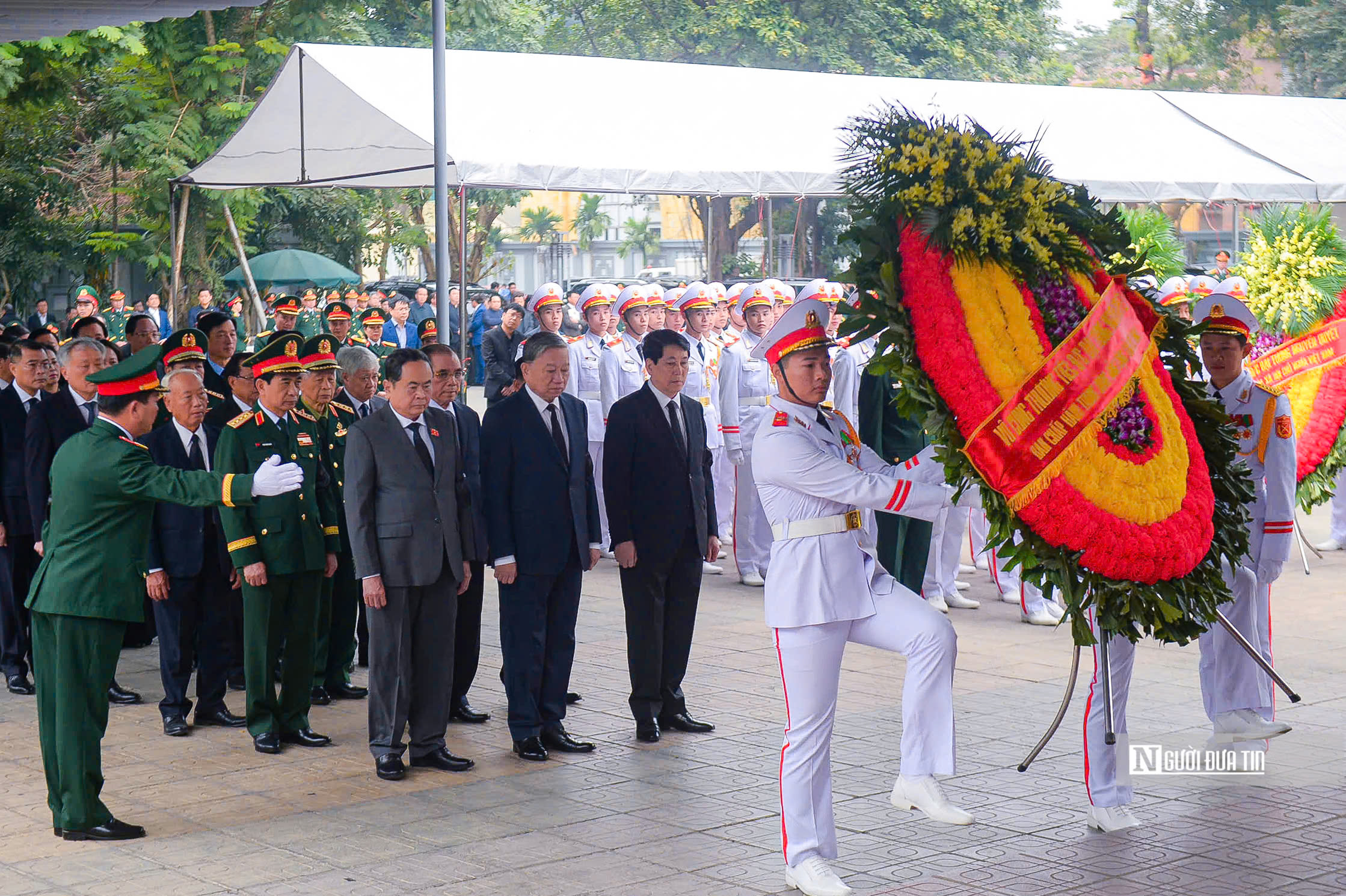 Cử hành trọng thể lễ tang Đại tướng Nguyễn Quyết- Ảnh 3. Cử hành trọng thể lễ tang Đại tướng Nguyễn Quyết- Ảnh 3.