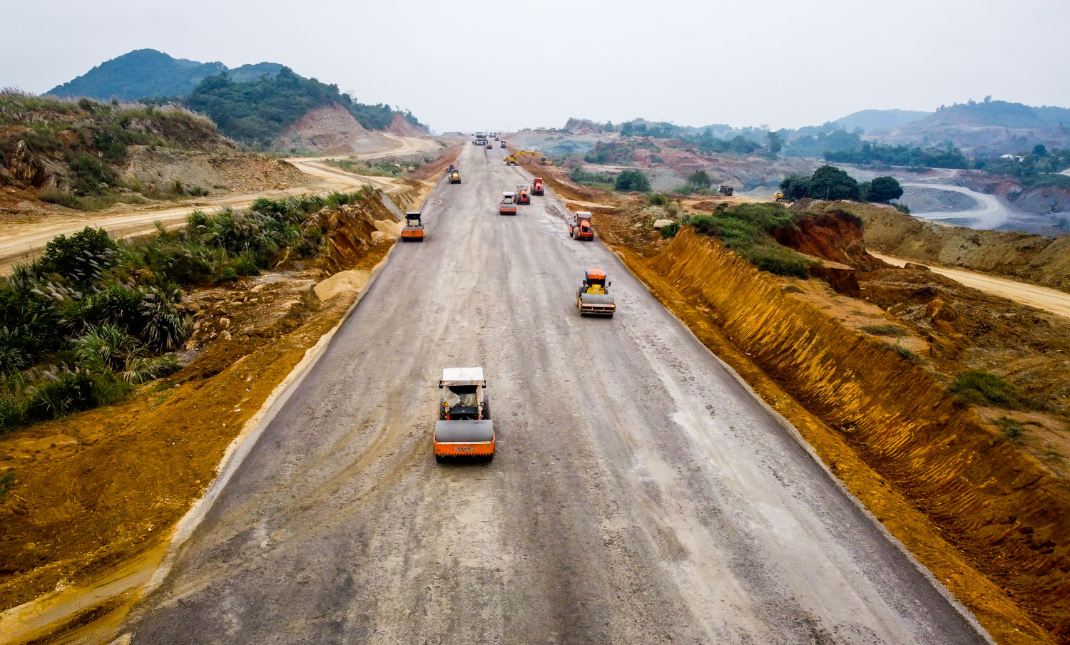 Bộ GTVT giải ngân đã khoảng 60.200 tỷ đồng vốn đầu tư công, đạt 80% kế hoạch- Ảnh 3. Bộ GTVT giải ngân đã khoảng 60.200 tỷ đồng vốn đầu tư công, đạt 80% kế hoạch- Ảnh 3.