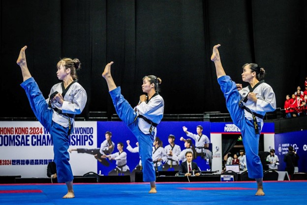 "Chị đẹp" Châu Tuyết Vân lần thứ năm vô địch taekwondo thế giới- Ảnh 2.