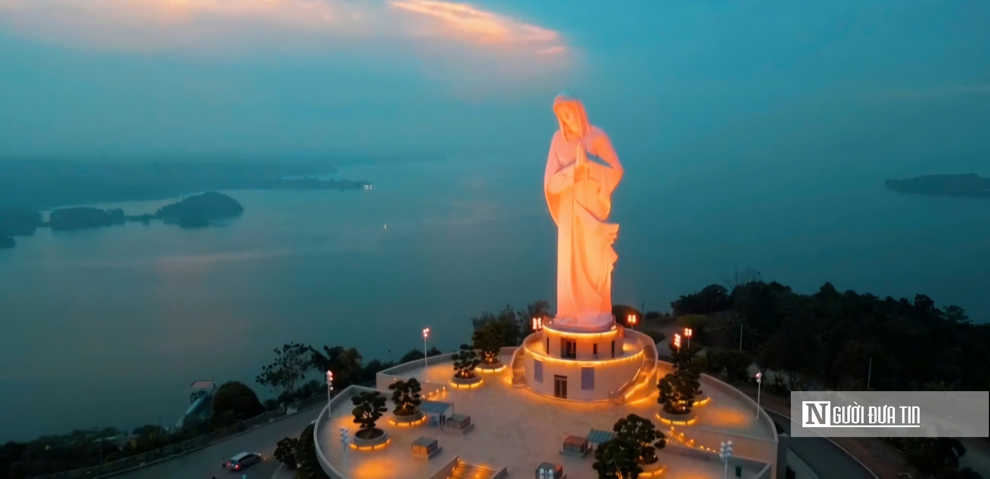 Tượng Đức Mẹ cao nhất Việt Nam: Say đắm vẻ đẹp kiến trúc, thiên nhiên- Ảnh 3.
