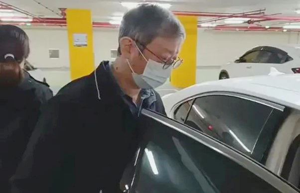 Khối t&agrave;i sản kếch x&ugrave; gần 9.000 tỷ của nh&agrave; văn Quỳnh Giao, ai l&agrave; người thừa kế?- Ảnh 4.