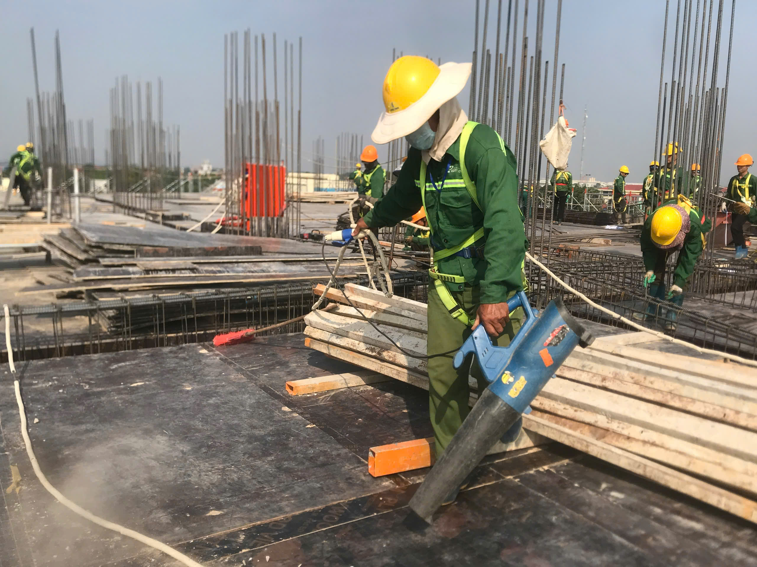 Soi tiến độ thi công thần tốc của đô thị nghỉ dưỡng Sun Group tại Hà Nam- Ảnh 5.