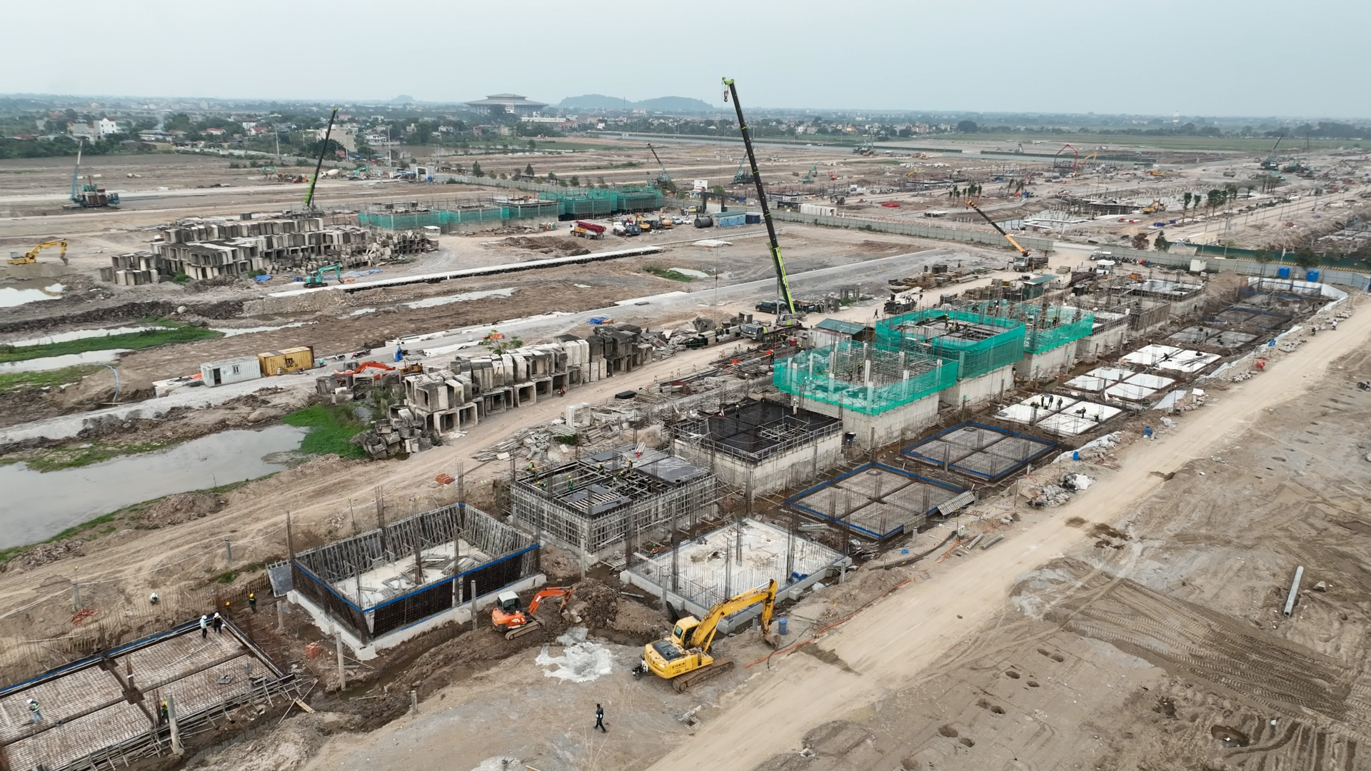 Soi tiến độ thi công thần tốc của đô thị nghỉ dưỡng Sun Group tại Hà Nam- Ảnh 8.