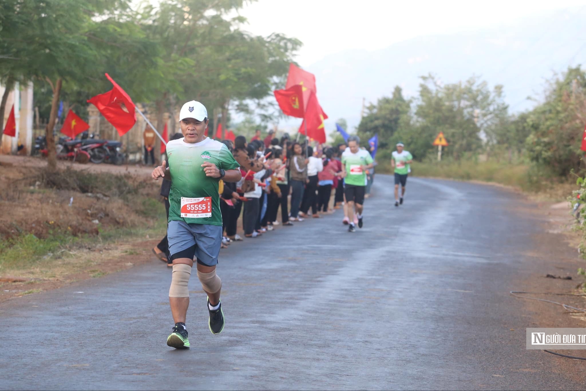 Khám phá vẻ đẹp thiên nhiên Chư Pưh qua giải chạy Half Marathon- Ảnh 4.