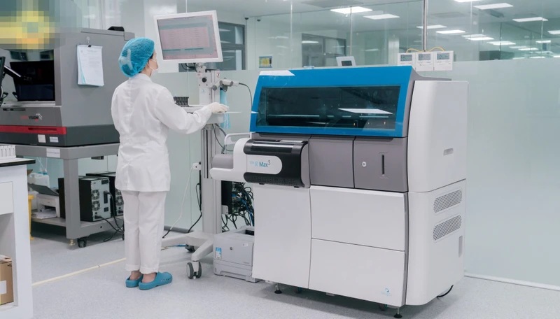 Tin tức Đời sống 9/12: Cảnh báo nóng về "bí quyết" ngâm mặt vào nước đá để trẻ lâu- Ảnh 1.