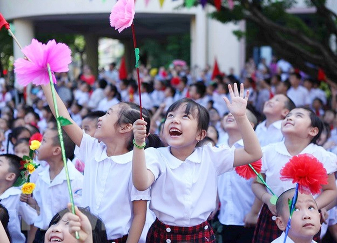Bản tin 10/12: Một địa phương đề xuất chi 237 tỷ đồng miễn học phí từ lớp 6-9- Ảnh 1. Bản tin 10/12: Một địa phương đề xuất chi 237 tỷ đồng miễn học phí từ lớp 6-9- Ảnh 1.
