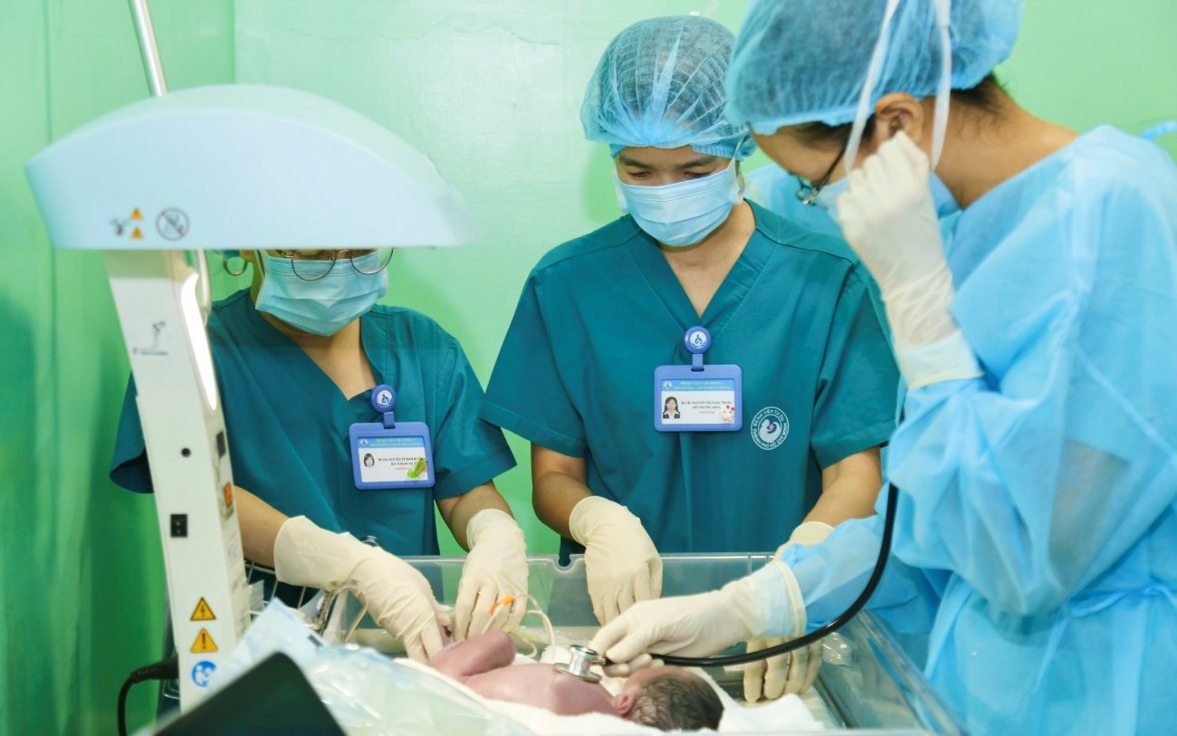 Hi hữu: 3 thế hệ nam giới trong gia đình cùng mắc dị tật ít gặp - Ảnh 2.