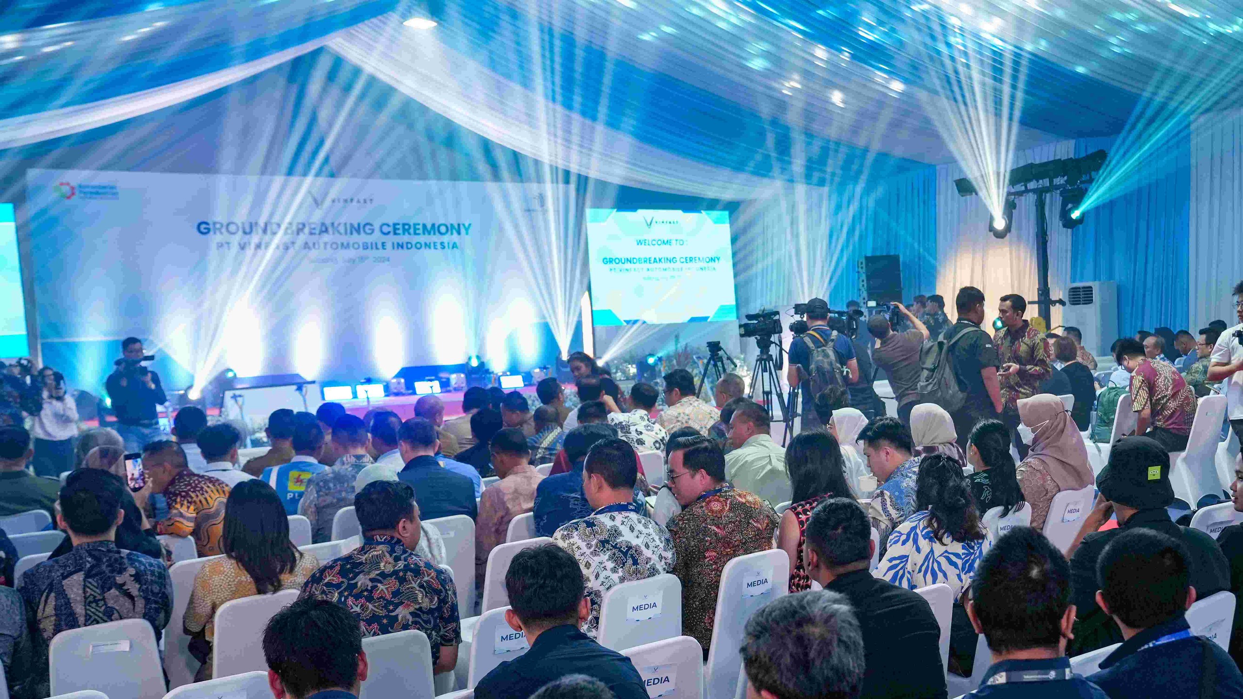 VinFast chính thức động thổ nhà máy lắp ráp xe điện tại Indonesia- Ảnh 3. VinFast chính thức động thổ nhà máy lắp ráp xe điện tại Indonesia- Ảnh 3.