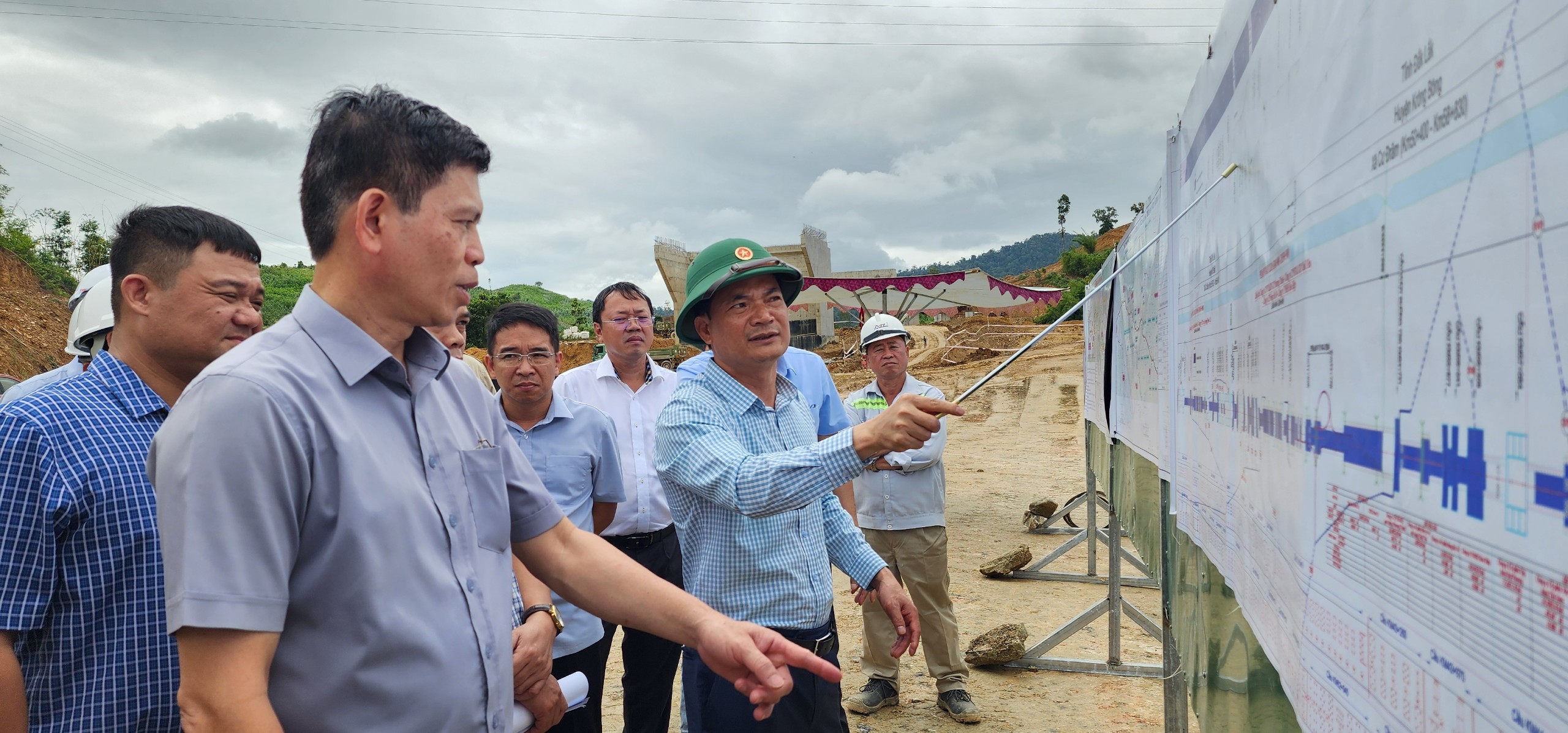 Thứ trưởng Lê Anh Tuấn chỉ đạo đẩy nhanh tiến độ cao tốc Khánh Hòa – Buôn Ma Thuột- Ảnh 3.