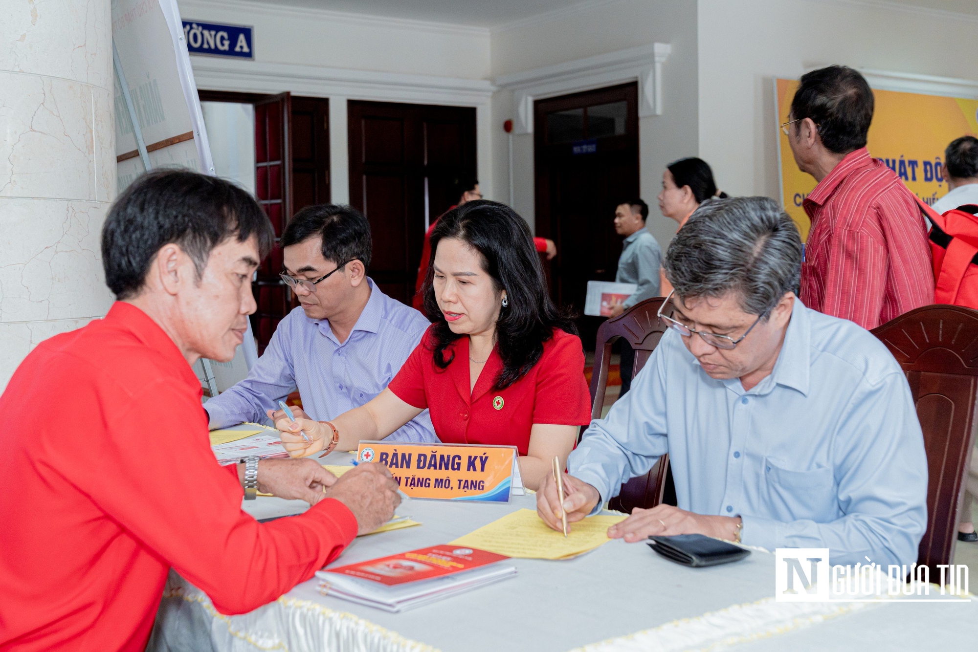 Bình Thuận phát động Chương trình đăng ký hiến tặng mô, tạng “cho đi là còn mãi”- Ảnh 1.