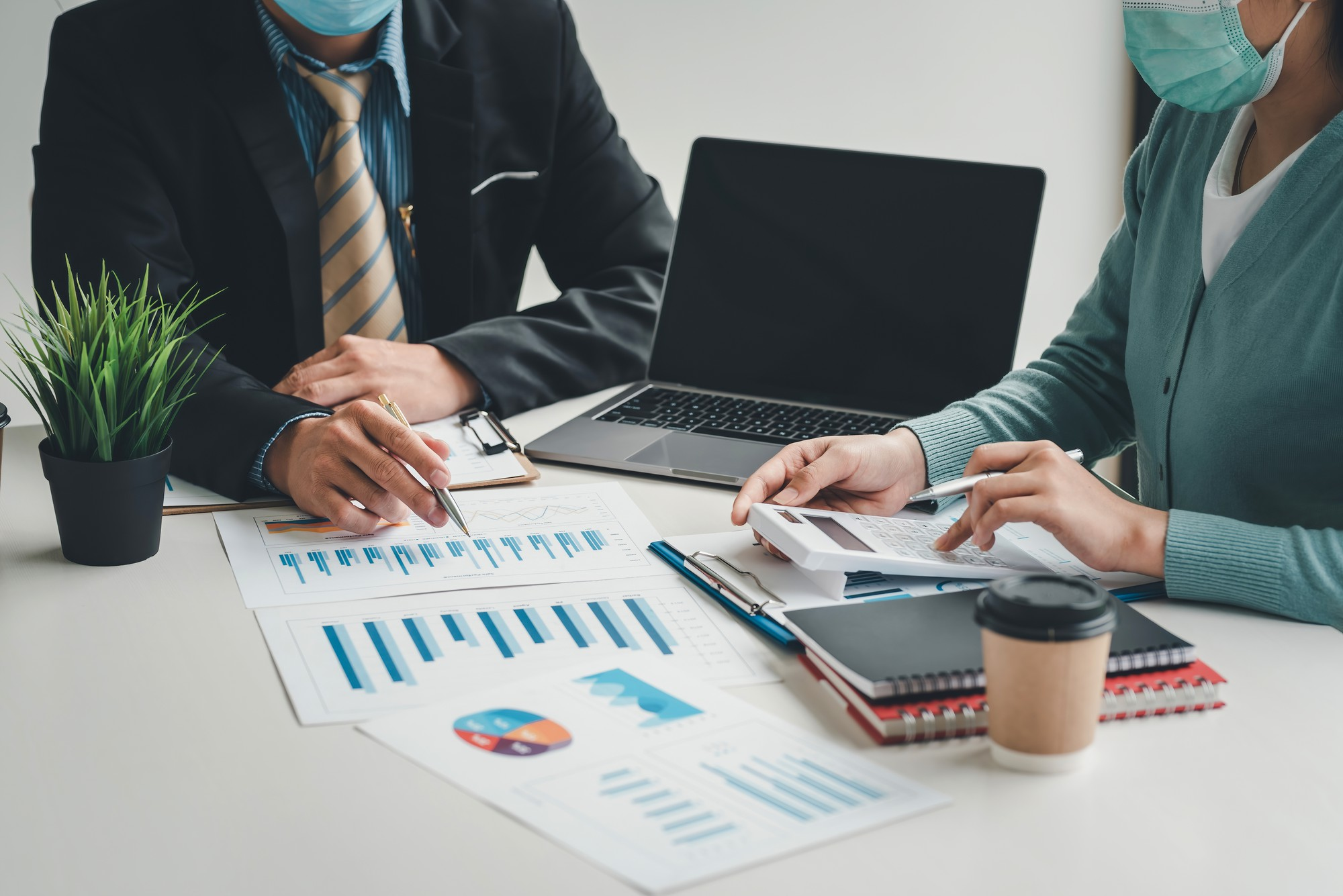 Doanh nghiệp SME khó chồng khó, đâu là giải pháp?- Ảnh 1.