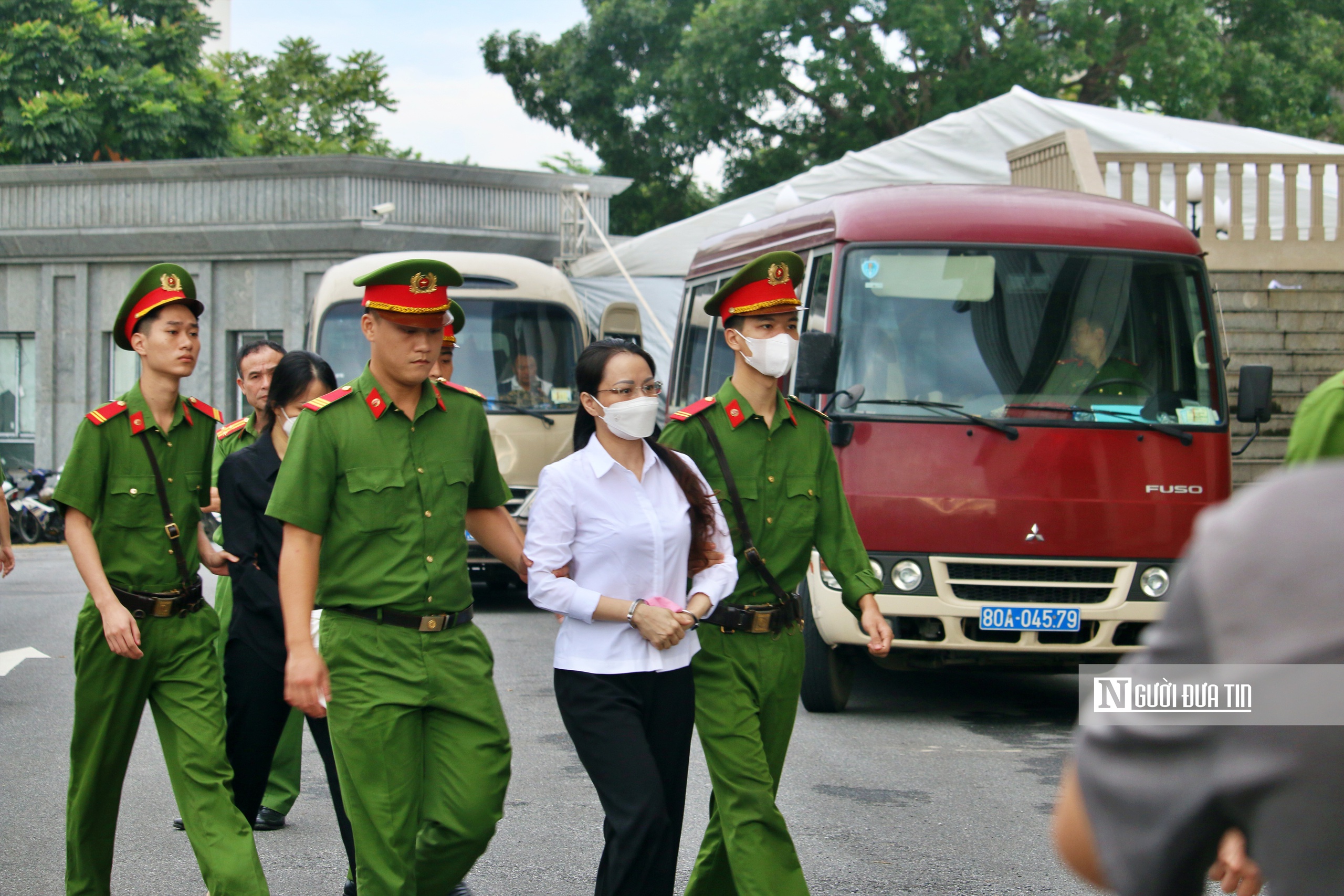 Ông Trịnh Văn Quyết được đưa tới toà- Ảnh 3.