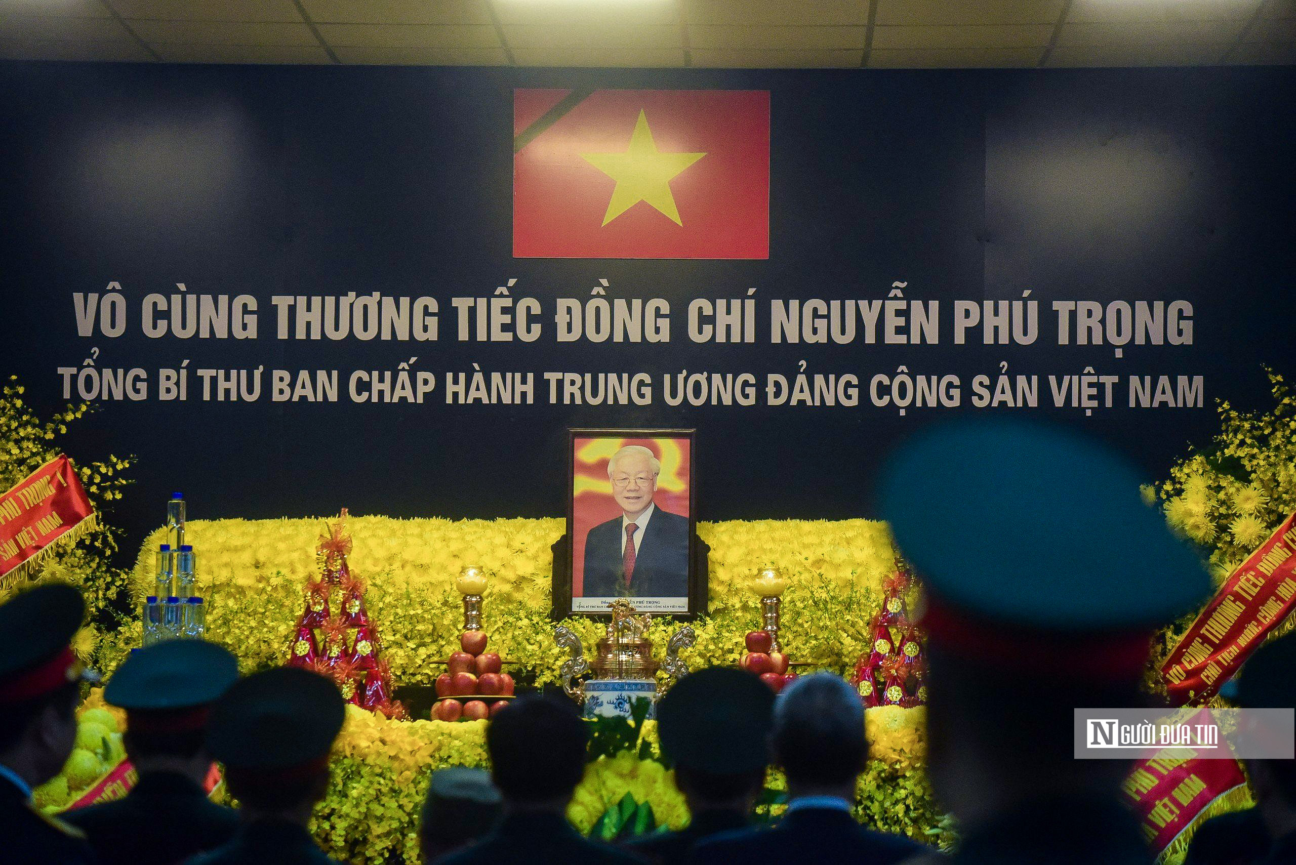Lãnh đạo Đảng, Nhà nước viếng Tổng Bí thư Nguyễn Phú Trọng- Ảnh 12.