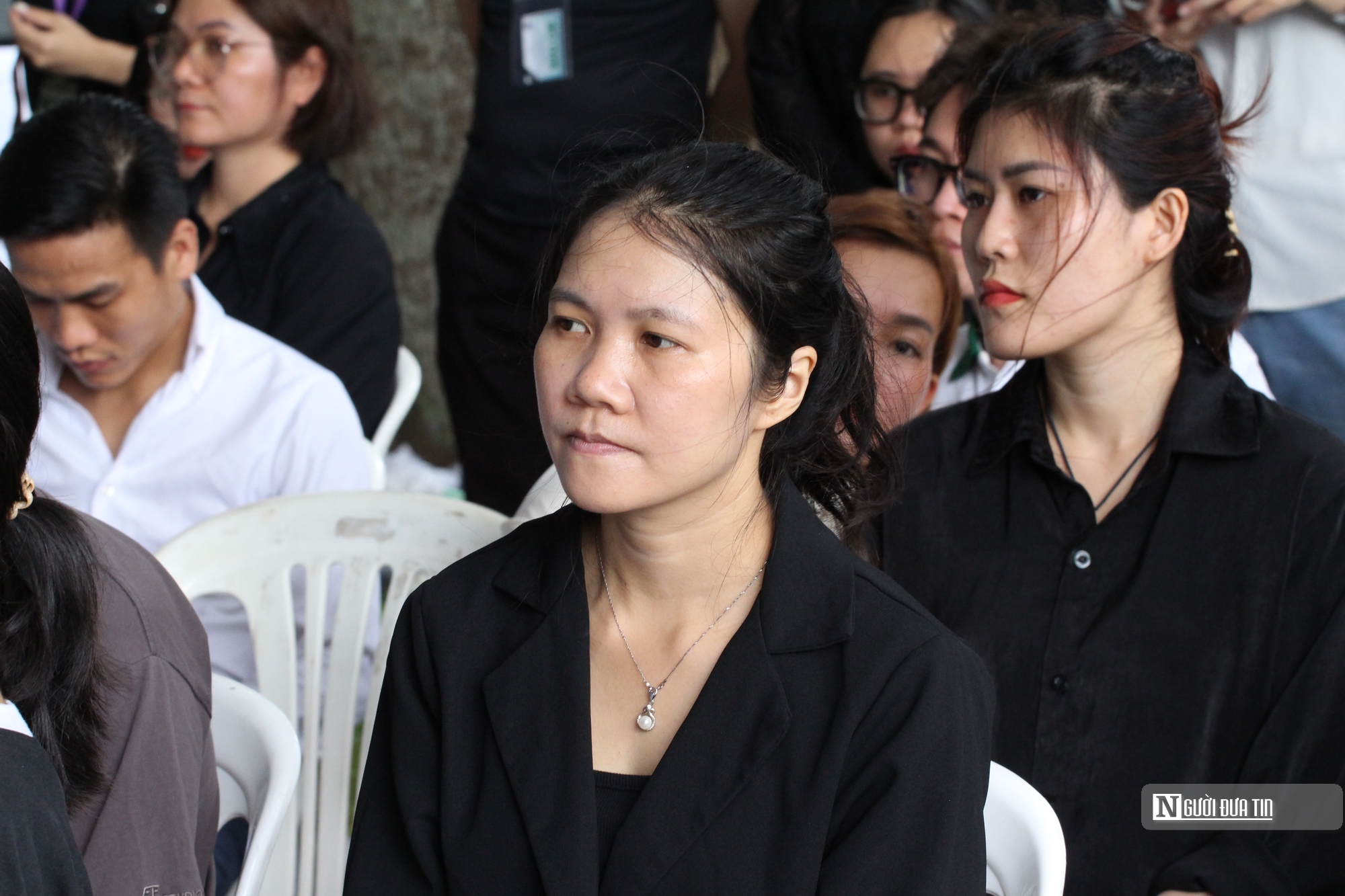 Tp.Hồ Chí Minh: Người dân trang nghiêm theo dõi lễ truy điệu Tổng Bí thư Nguyễn Phú Trọng- Ảnh 10.