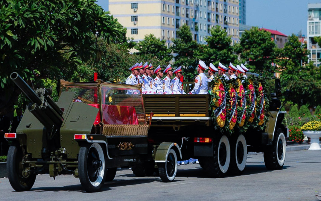 Cử hành trọng thể Lễ an táng Tổng Bí thư Nguyễn Phú Trọng- Ảnh 16.