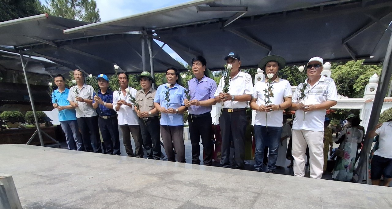 Xây dựng thêm lòng yêu nước, tác phong đạo đức của người luật gia- Ảnh 3.