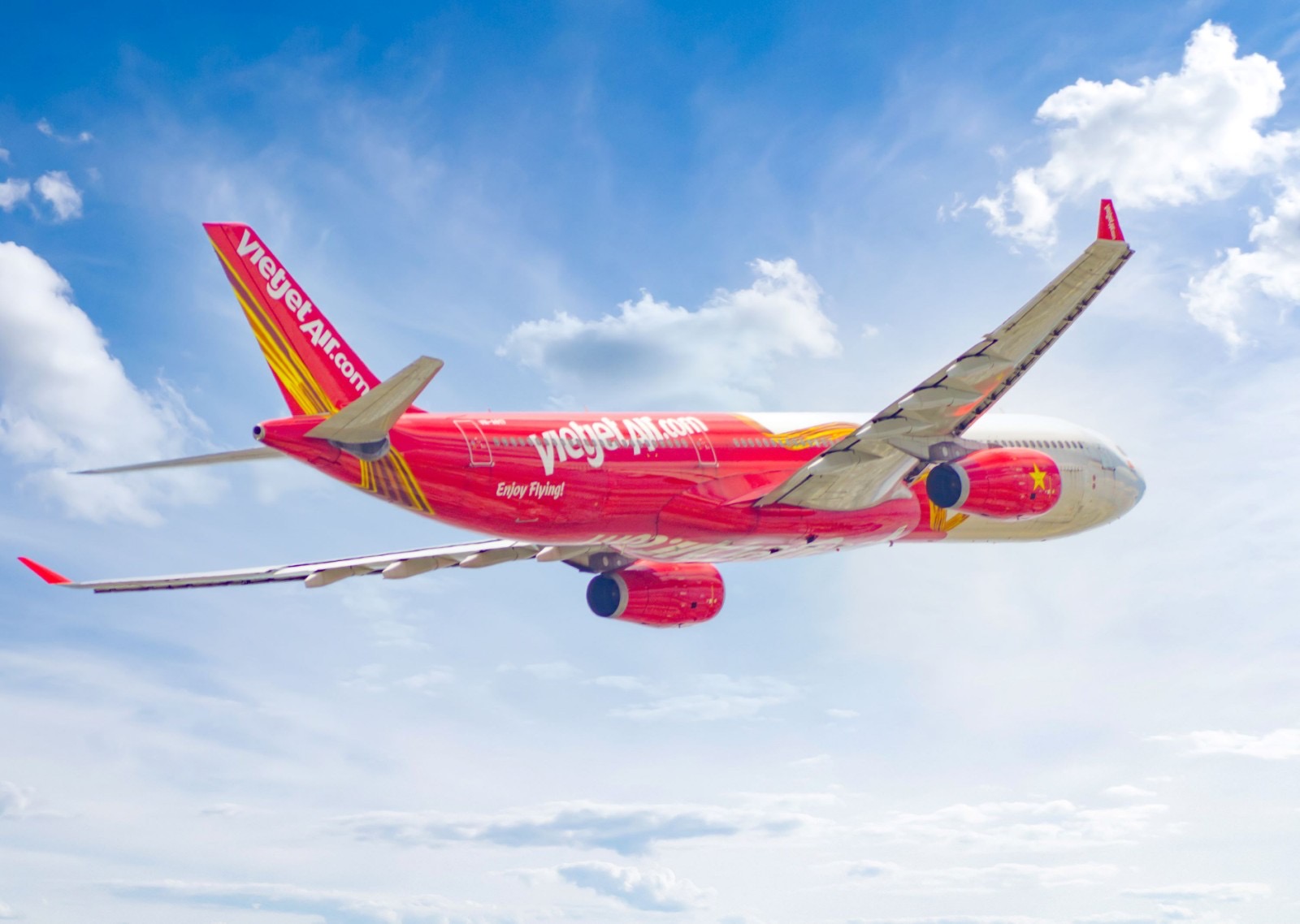 Vietjet tăng trưởng doanh thu 15% trong sáu tháng đầu năm 2024- Ảnh 2.