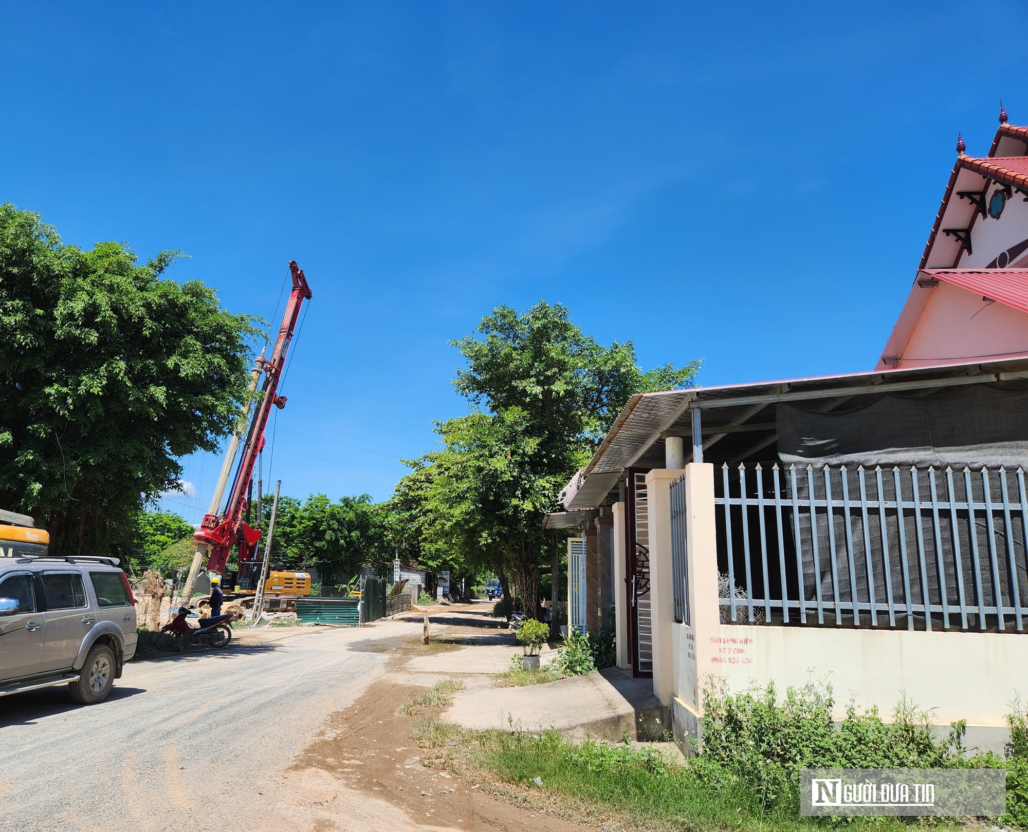 Không ít nhà dân vẫn án ngữ mặt bằng thi công cao tốc đoạn qua Quảng Bình- Ảnh 3.