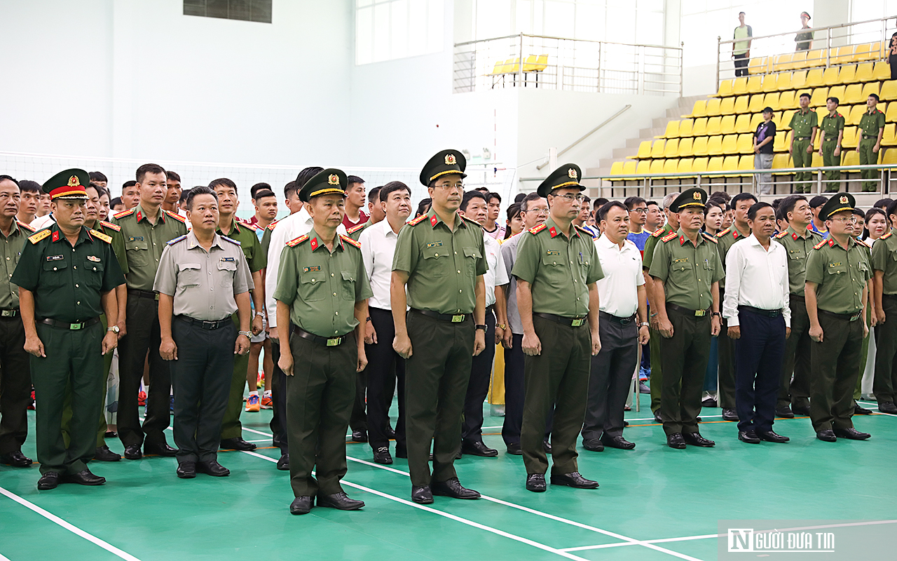 Khai mạc Giải bóng chuyền nam Công an tỉnh Đồng Nai- Ảnh 2.