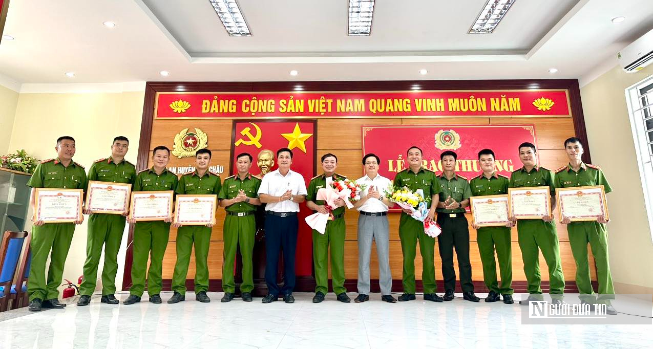 Khen thưởng tập thể phá thành công chuyên án mua bán người xuyên quốc gia- Ảnh 3.