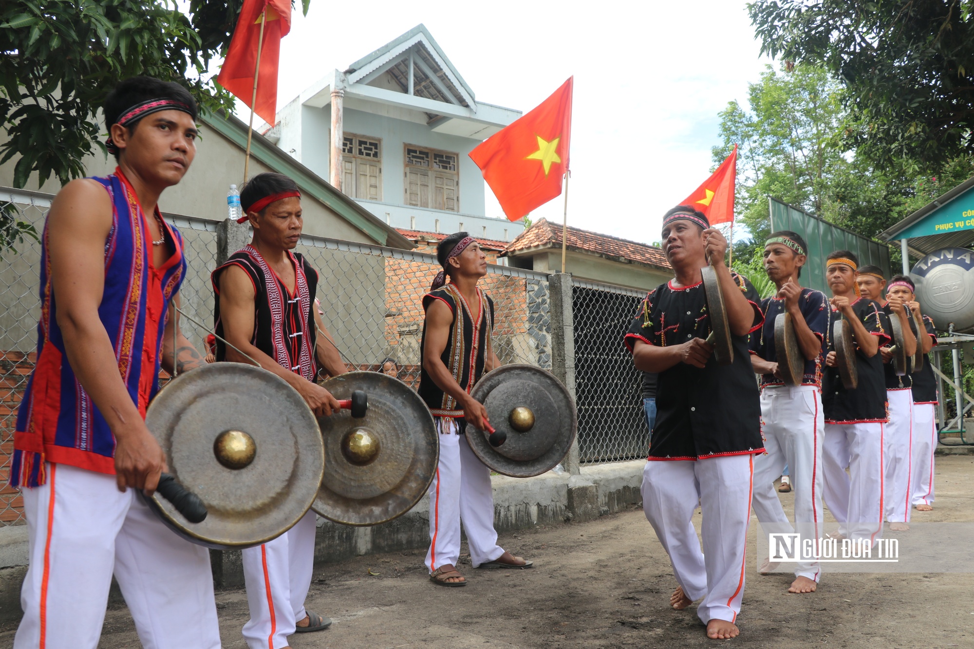 Tỉnh Phú Yên phát triển các mô hình du lịch cộng đồng ở các làng  nghề trong tỉnh để thu hút du khách. Ảnh: Quân Tường