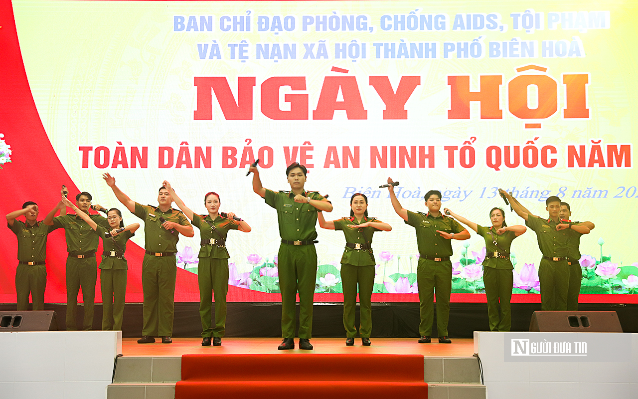 Thứ trưởng Lê Quốc Hùng dự Ngày hội Toàn dân bảo vệ an ninh Tổ quốc tại Đồng Nai- Ảnh 13.