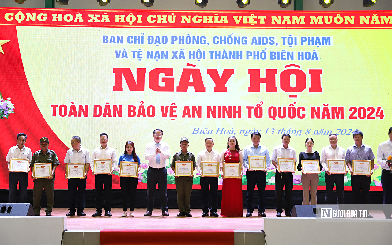 Thứ trưởng Lê Quốc Hùng dự Ngày hội Toàn dân bảo vệ an ninh Tổ quốc tại Đồng Nai- Ảnh 23.