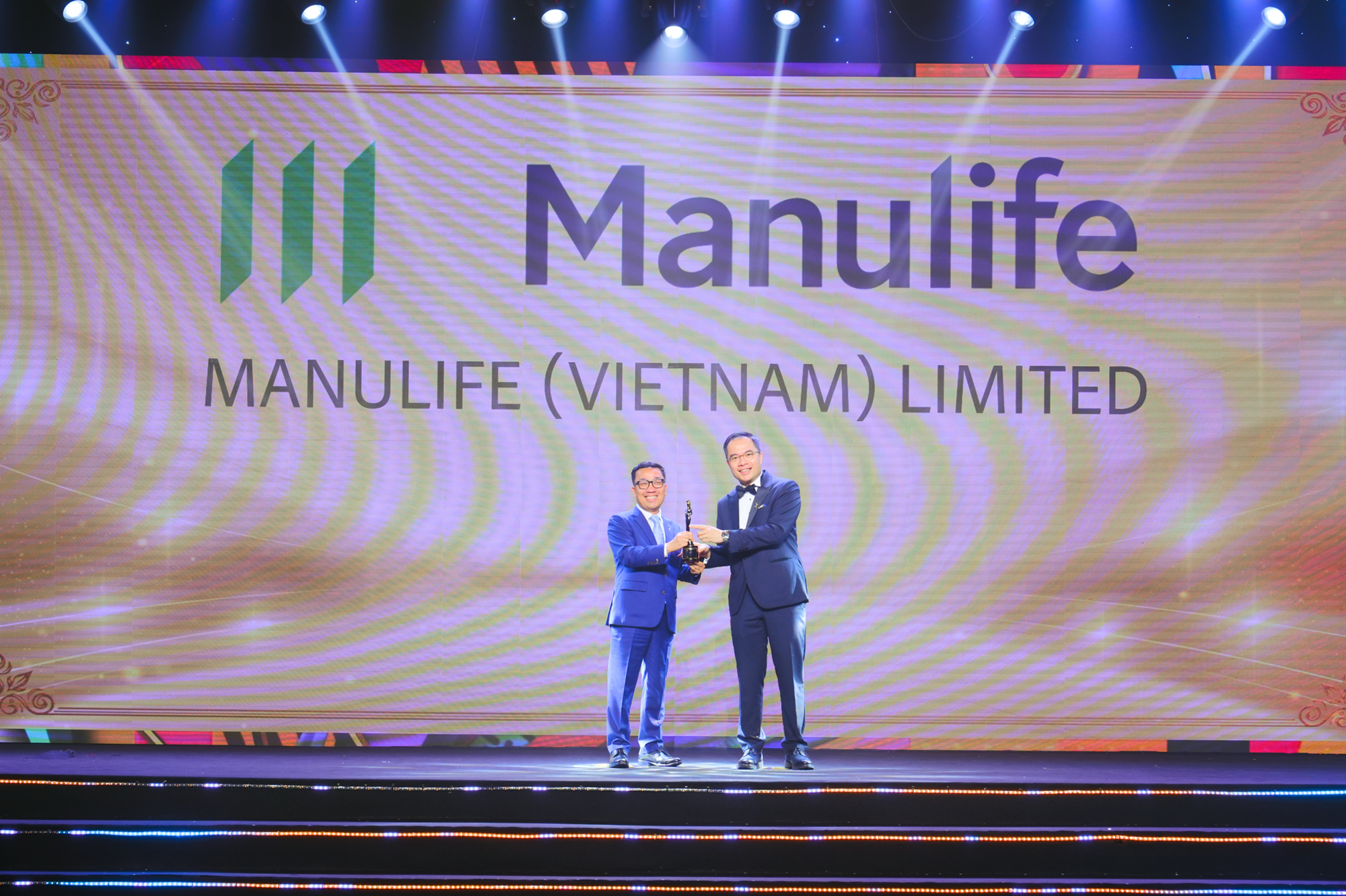 Manulife Việt Nam lần thứ 6 liên tiếp được vinh danh ‘Nơi làm việc tốt nhất Châu Á’- Ảnh 1.