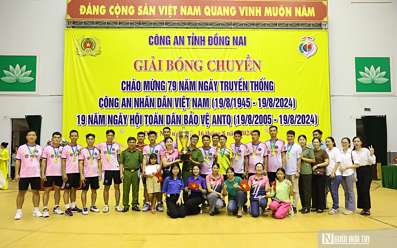 Bế mạc giải bóng chuyền nam Công an tỉnh Đồng Nai năm 2024- Ảnh 28.